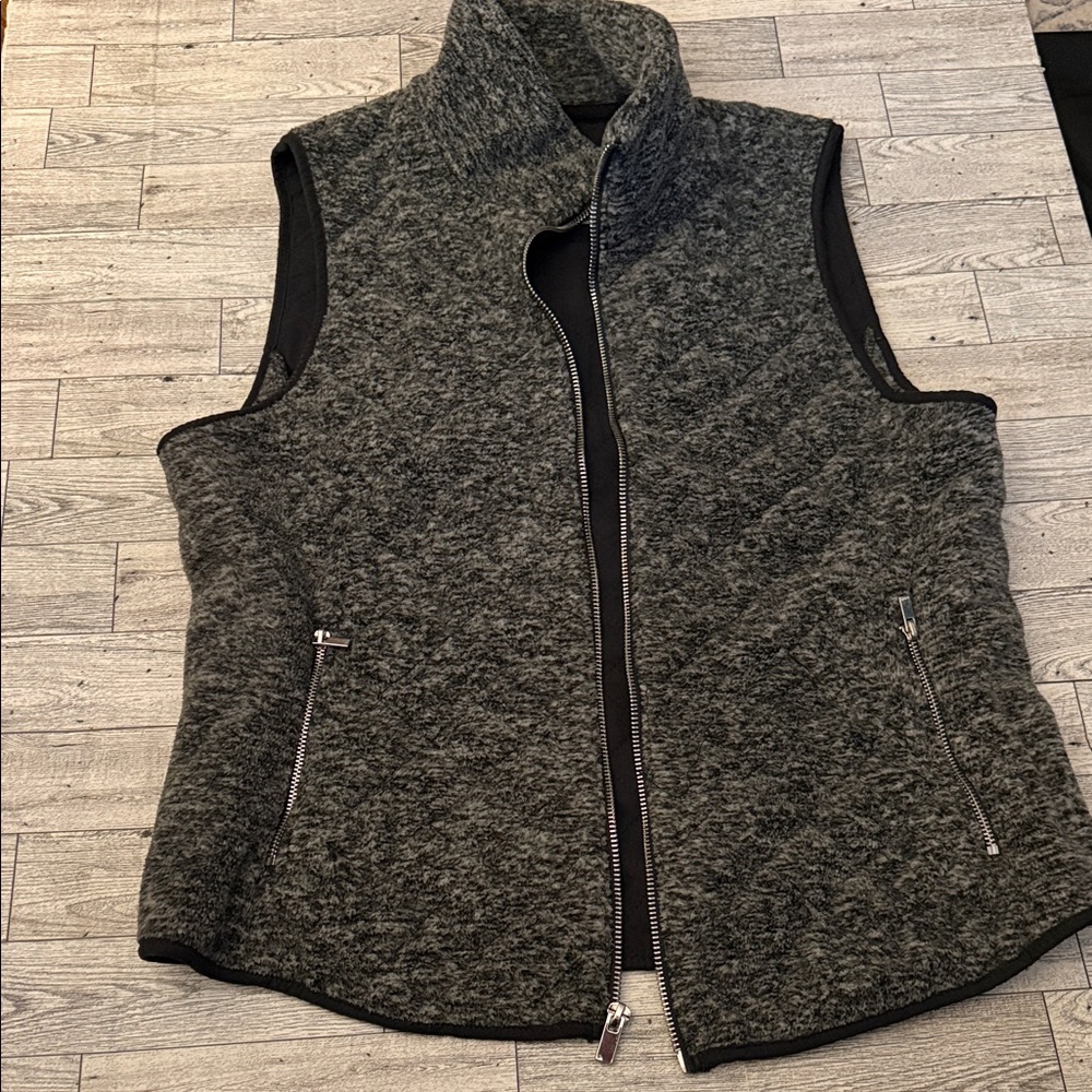 A&F Gray Zip-Up Vest